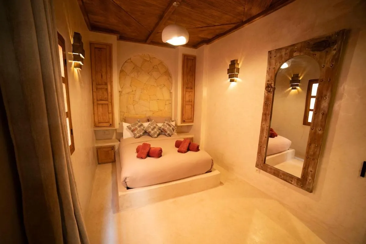 Riad Casa Lea - Bassin Chauffe - Petits Dejeuners Marrakesh 0*,  Morocco