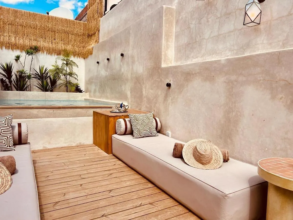 Riad Casa Lea - Bassin Chauffe - Petits Dejeuners Marrakesh